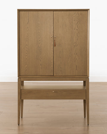 Jahnsen Cabinet